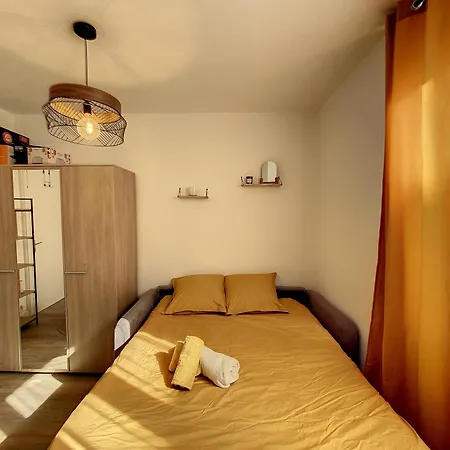 Charmant Studio Au Coeur De Apartamento Nantes